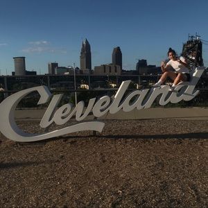 Meet your Posher, Liz